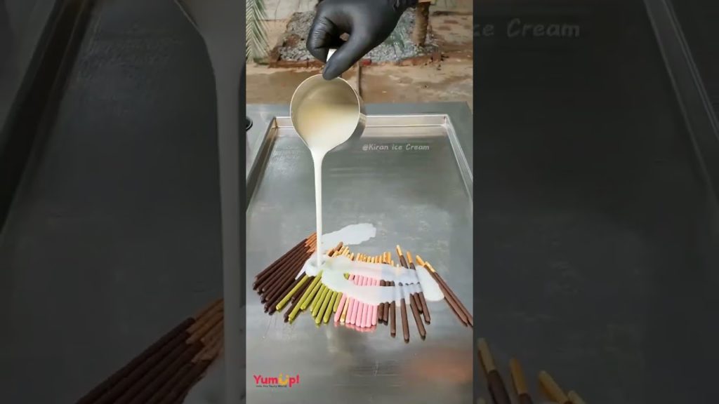 ASMR - Street ice Cream rolls | How To Make an Ice Cream || Chinese Food #shorts  #iceCreamrolls